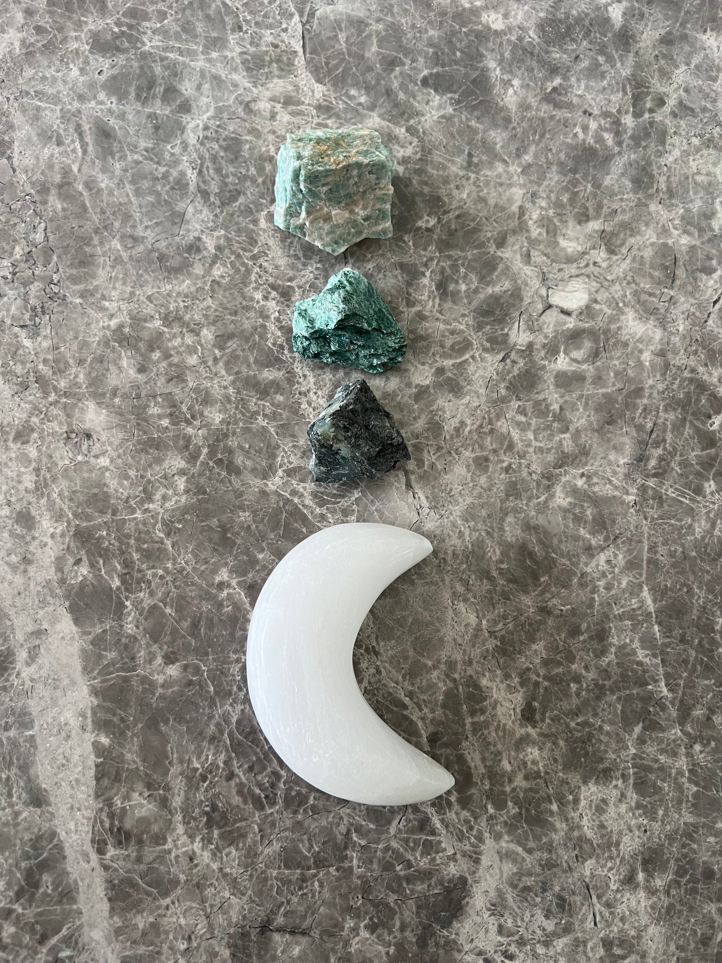 Heart Healing Crystal Kit